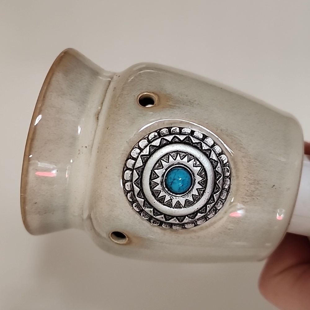 Scentsy Santa Fe wall plug in